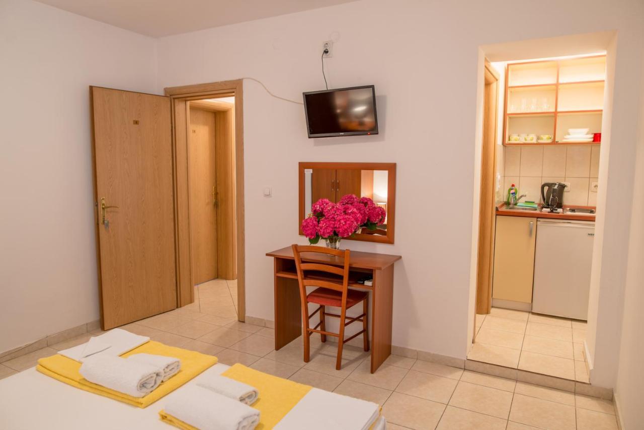 Apartman Zenta Petrovac Екстер'єр фото