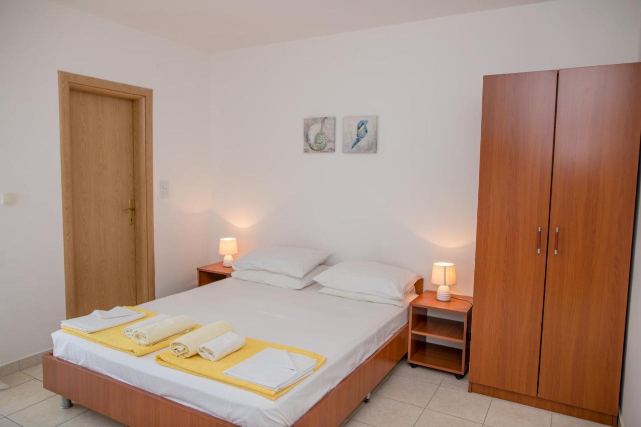 Apartman Zenta Petrovac Екстер'єр фото